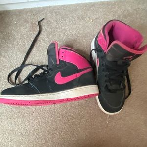 Nike Air Jordan’s 5.5Y